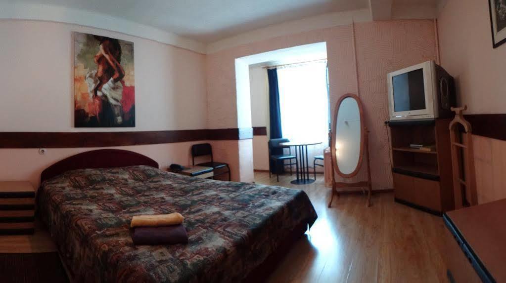 Hotel Desna Kut Kiev Eksteriør bilde